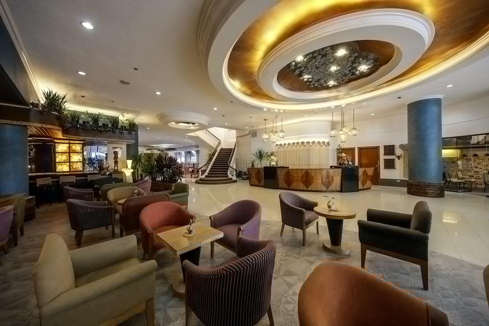 The Bellavista Hotel Мактан Экстерьер фото