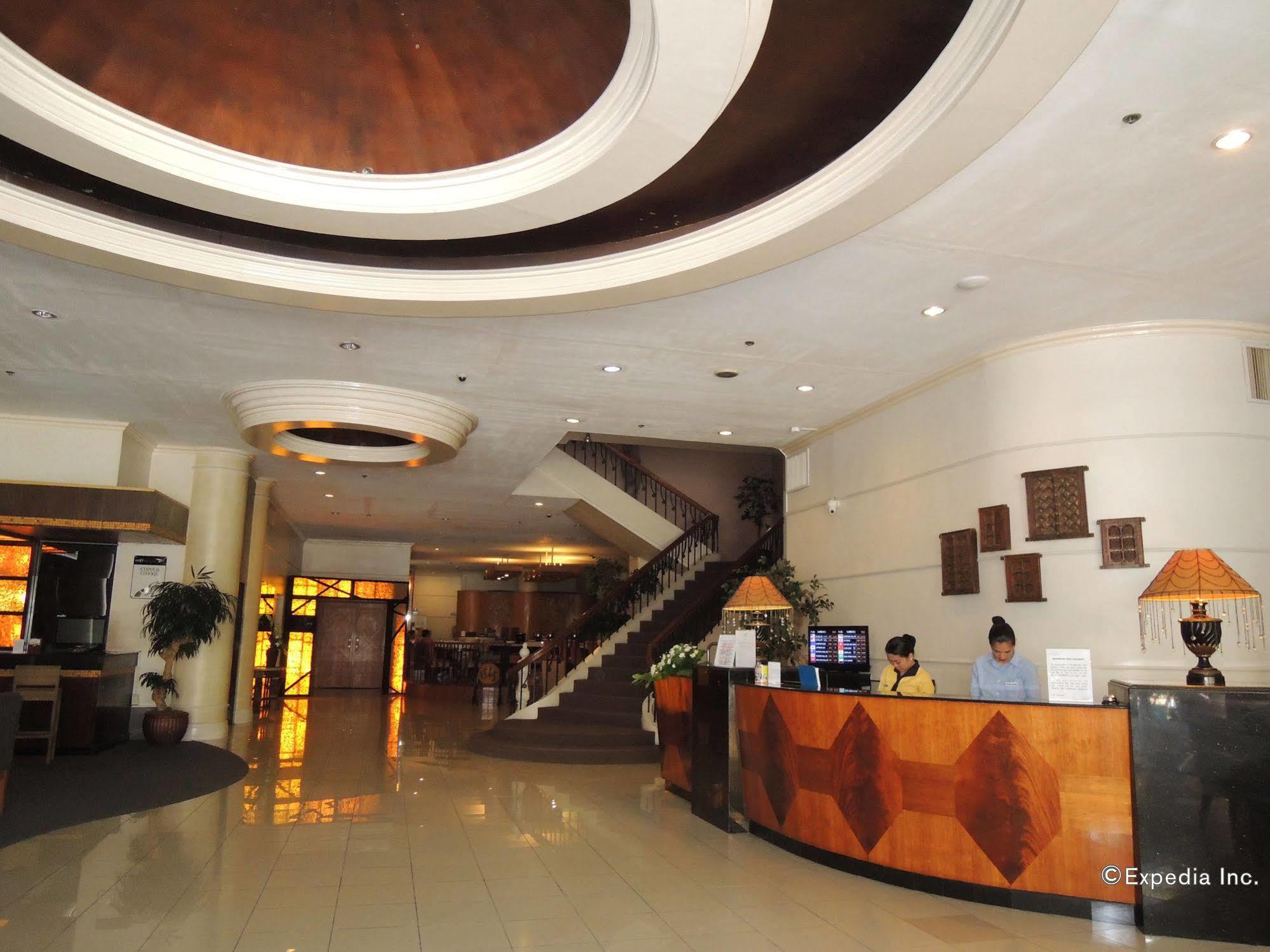 The Bellavista Hotel Мактан Экстерьер фото